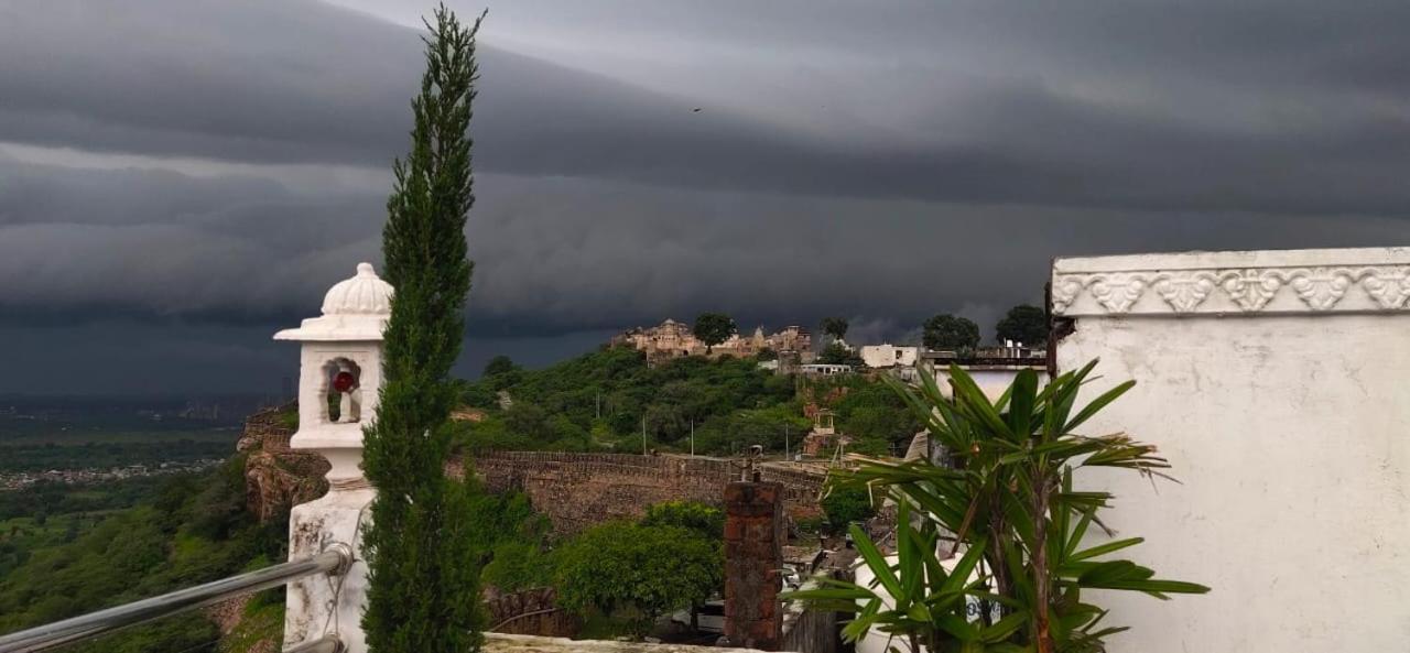 Chittorgarh Fort Haveli Bed & Breakfast Dış mekan fotoğraf